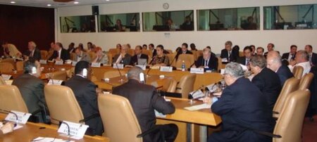 Presidium de la IS: El camino a seguir sobre el cambio climático y frente a la crisis financiera, 2009