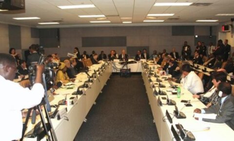 Presidium de la IS en la ONU: Por una estrategia común para salir de la crisis