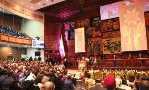 Reunión de parlamentarios de la IS en la 128ª Asamblea de la UIP en Quito, Ecuador