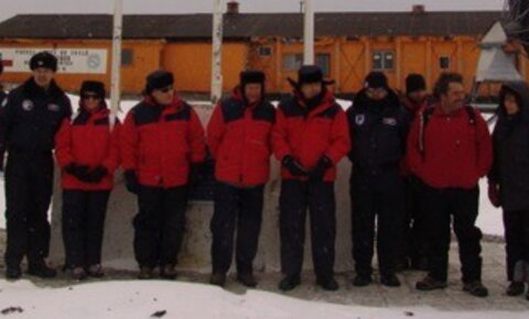Miembros de la Comisión viajan a la Antártica